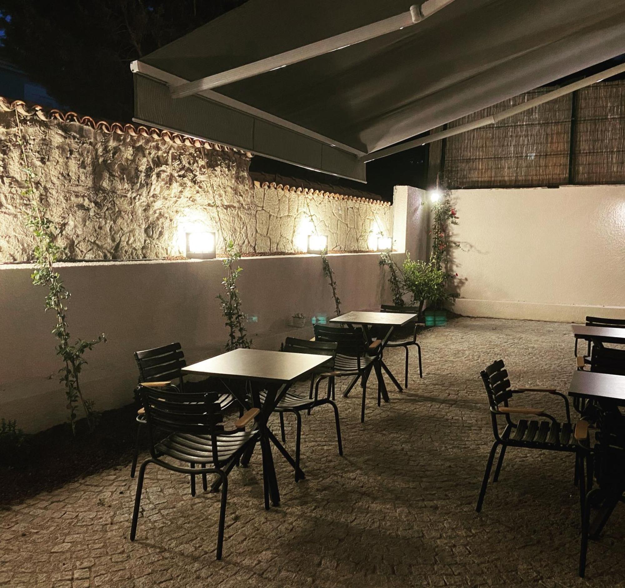 Alacati Moonbox Hotel ภายนอก รูปภาพ